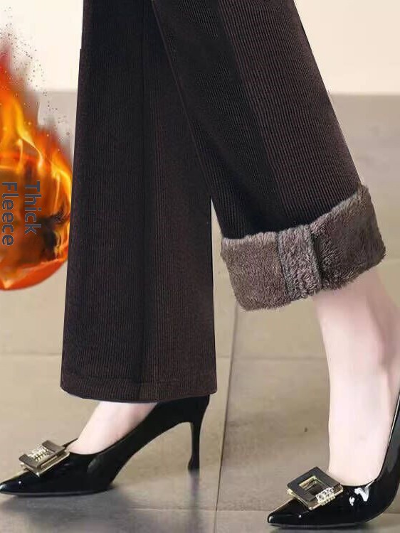 Corduroy Pant Warm - بنطلون واسع الساق من القطيفة المبطنة